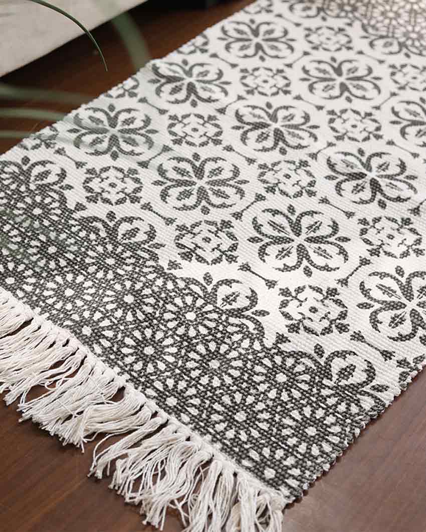 Geometric Accent Floor Mat | 34 x 21 inches