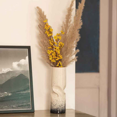 Modern Ombre Twisted Vase Without Plant | 10 x 3 inches