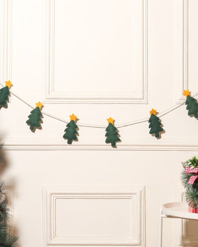 Christmas Trees Festive Felt Garlands | 14 x 11 inches