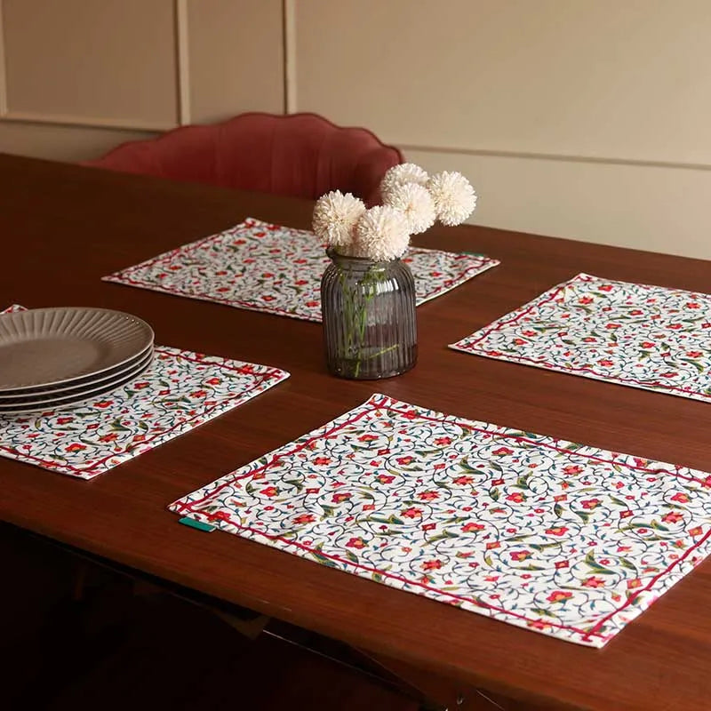 Indie Floral Table Mats | 19 x 13 inches