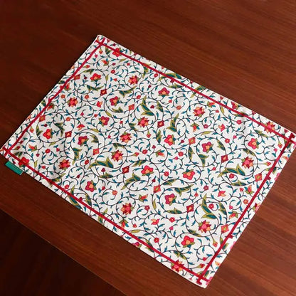 Indie Floral Table Mats | 19 x 13 inches