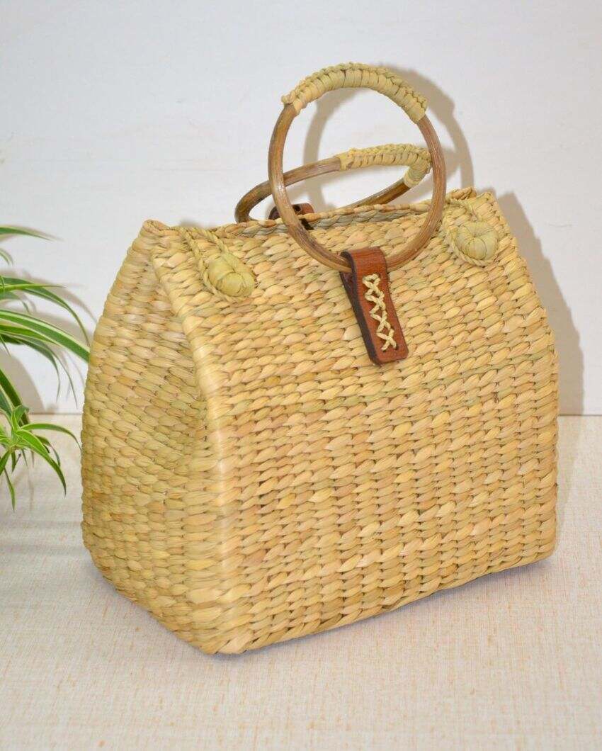 Charming Beige Kauna Picnic Basket | 10 x 7 inches