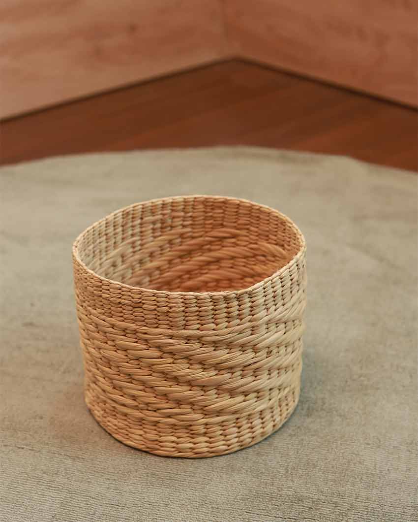 Earthy Touch Natural Kauna Grass Planter