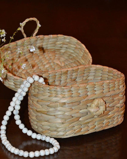 Oval Shaped Kauna Grass Trinket & Gift Box