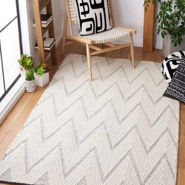 Chevron Kilim Hand Woven Dhurrie Wool Rug Modern Aesthetic | Ivory | 4 x 6 Feet