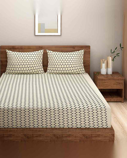 Modern Geometric Veda Pure Cotton One King Fitted Bedsheet With Two Pillow Covers Set | 78 x 72 x 10 inches