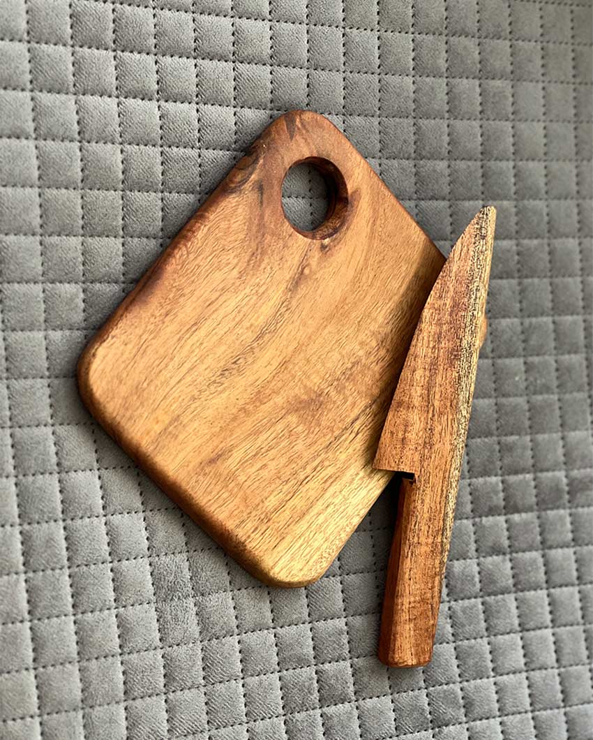 Elegant Wooden Cutting Board With Knife Set | 8 x 8 inches