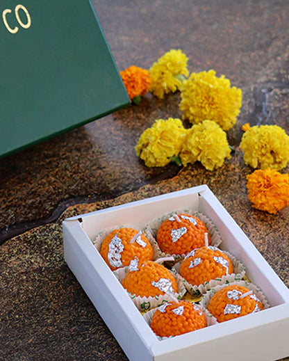 Delicious Laddoo Soy Wax Orange Candle | Set of 6 | 15.2 x 12.7 x 5.1 cm / 6 x 5 x 2 inches