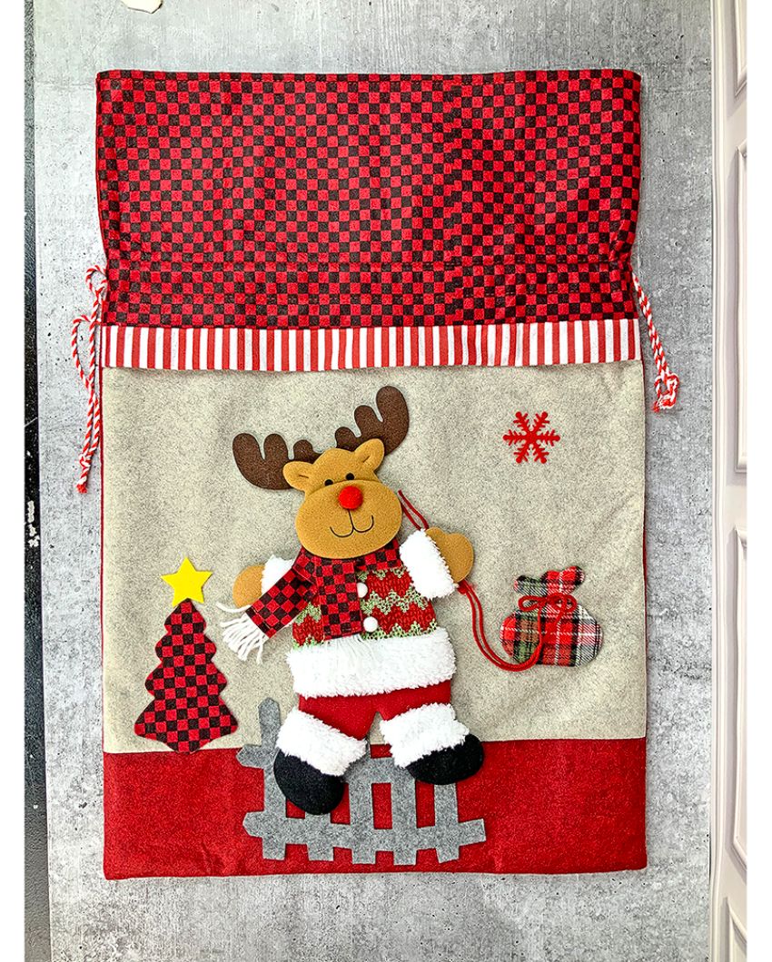 Adorable Deer Checks Felt Christmas Sack And Gift Bag | 13 x 21 inches