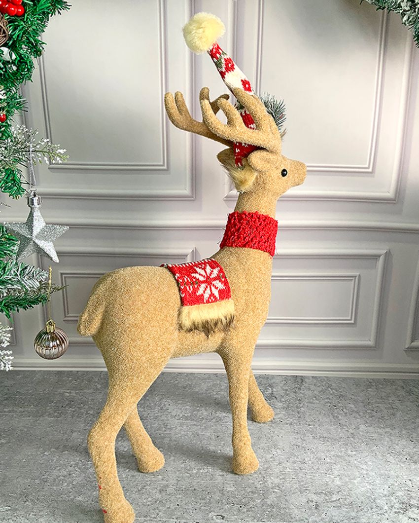 Adorable Brown Deer For Christmas Decoration