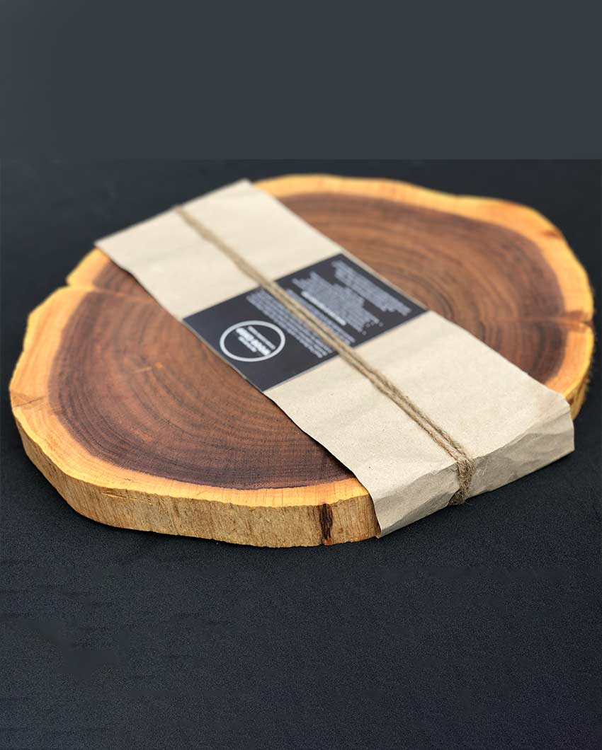 Edge Round Sheesham Wooden Cutting Board | 14 x 12 inches