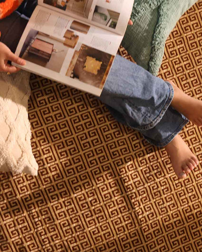 Ethnic Touch Abstract Chenille Velvet Carpet | 5 Feet x 7 Feet Beige