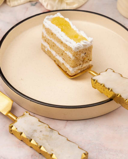 Elegant Marble and Metal Cake Server with Gold Leafing | 9 x 2 x 1 inches