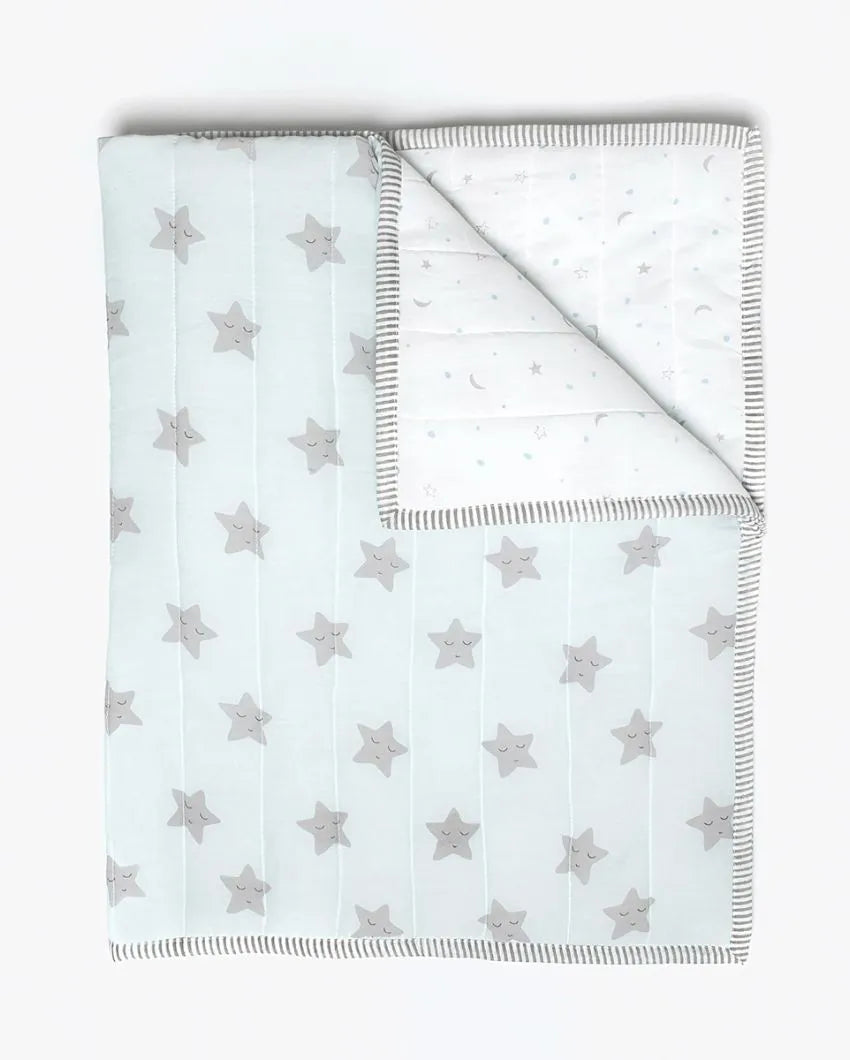 Sleepy Star Organic Cotton Quilt | 42 x 42 inches