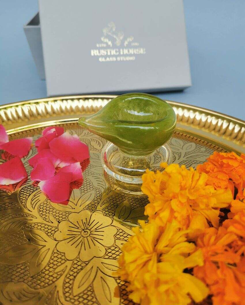 Mehndi Ki Mehak Art Glass Puja Diya