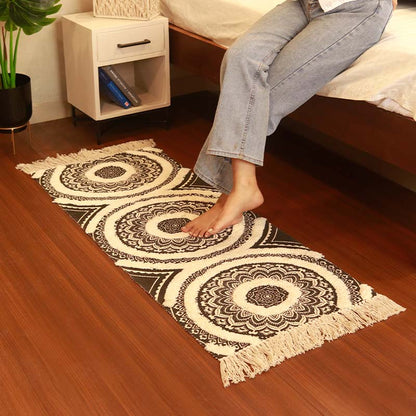 Tufted Bedside Runner