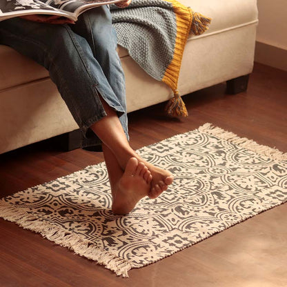 Black & White Accent Floor Mat | 34 x 21 inches