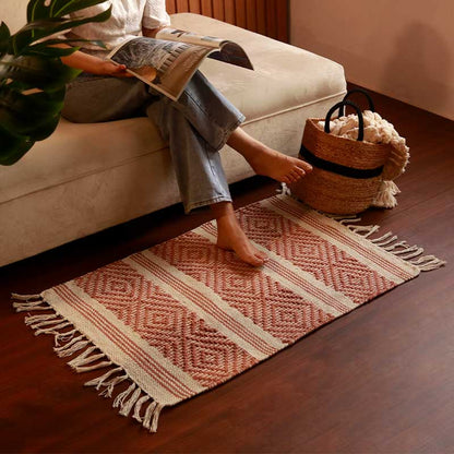 Red & White Bohemian Accent Floor Mat | 34 x 21 inches