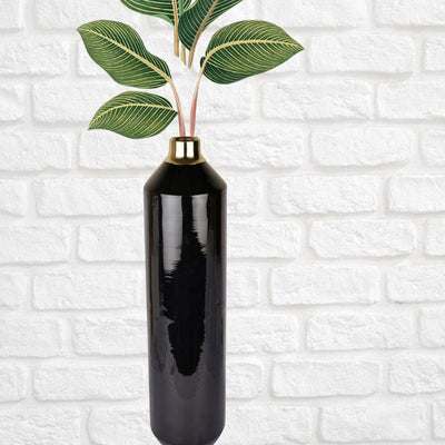 Rajni Black Metal Vase | Single