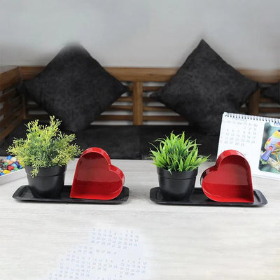 Iron Round Pot & Heart Pot with Tray Set