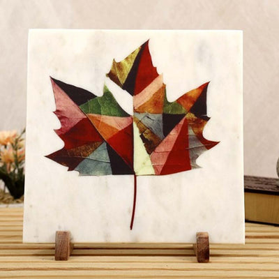 Maple Leaf Charm Showpiece | 10 x 10 inches