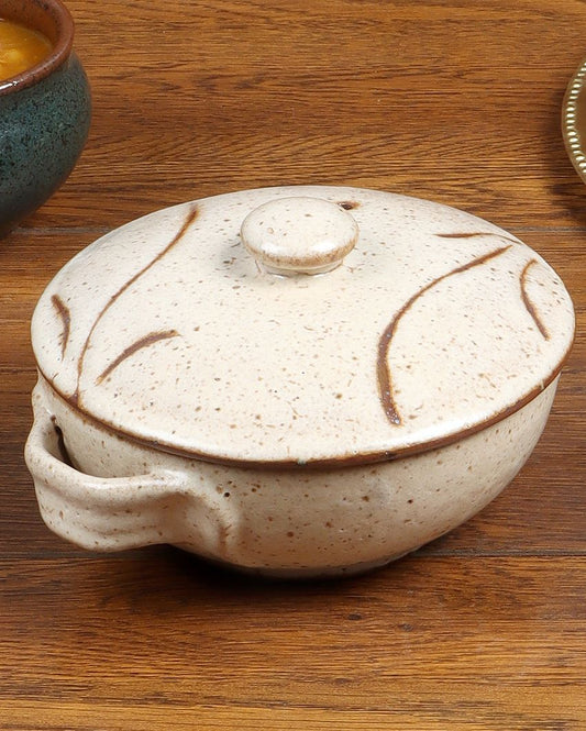 Vihu Ceramic Casserole With Lid Beige