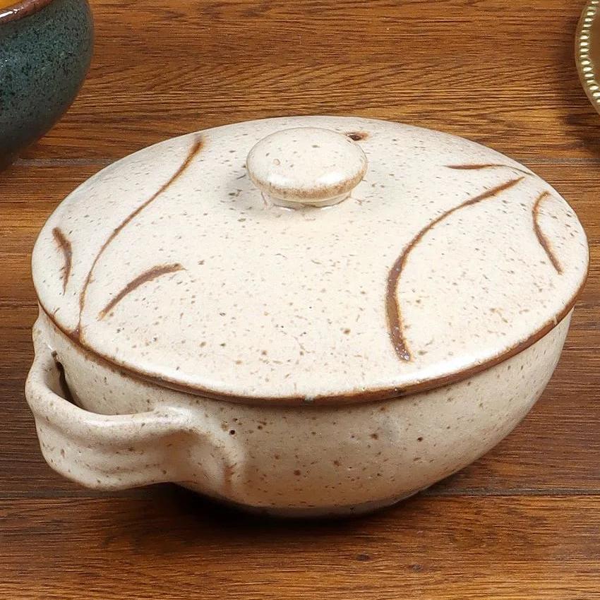 Vihu Ceramic Casserole With Lid Beige