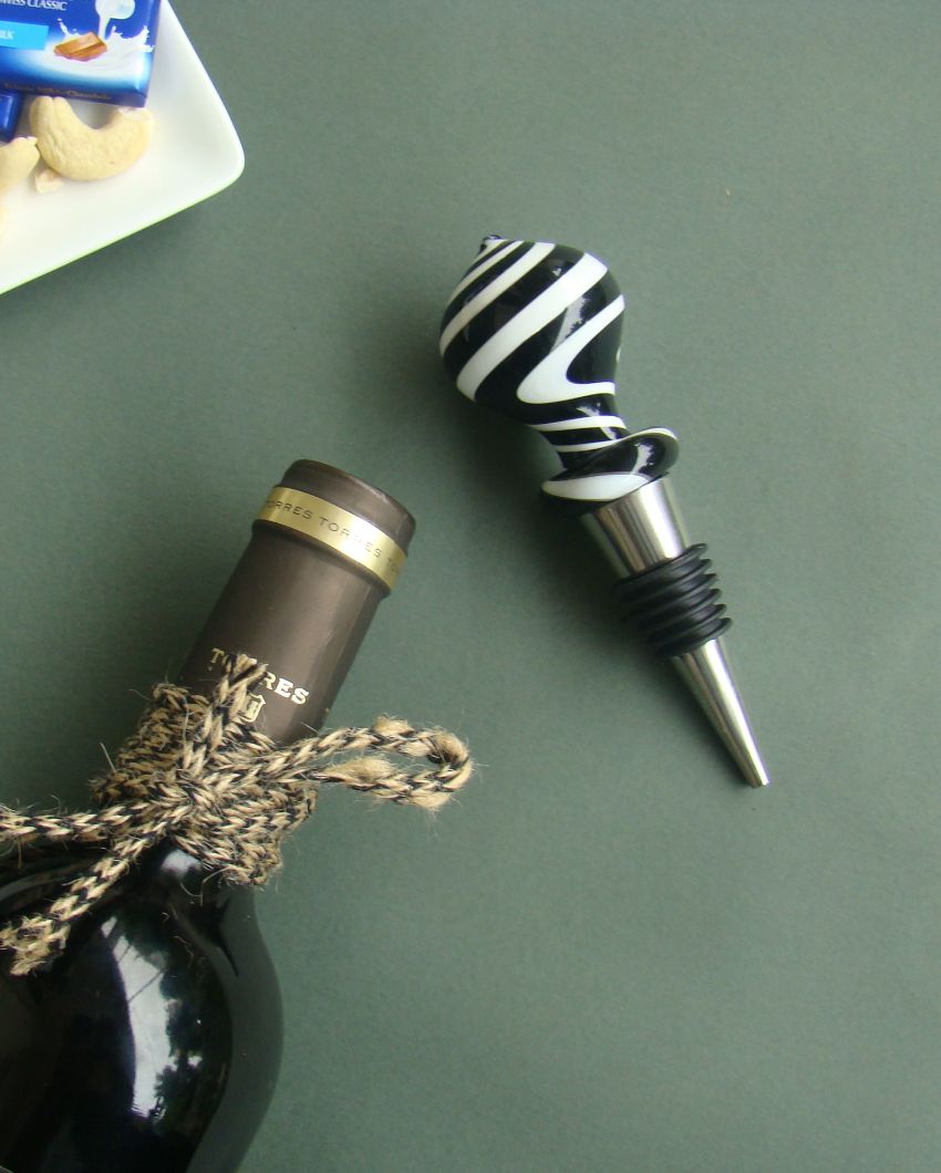 Noir Delight Handblown Glass Wine Stopper