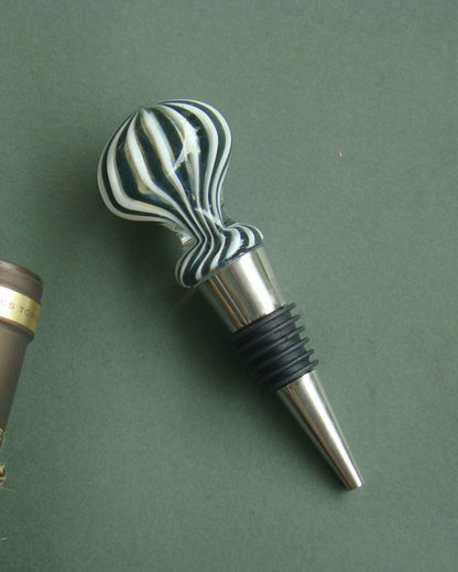 Noir Harmony Handblown Glass Wine Stopper