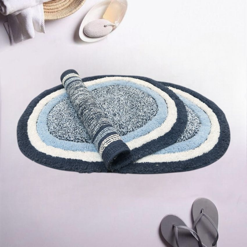 Elegant Oval Tufted Cotton Bath Mat | 24 x 16 Inches