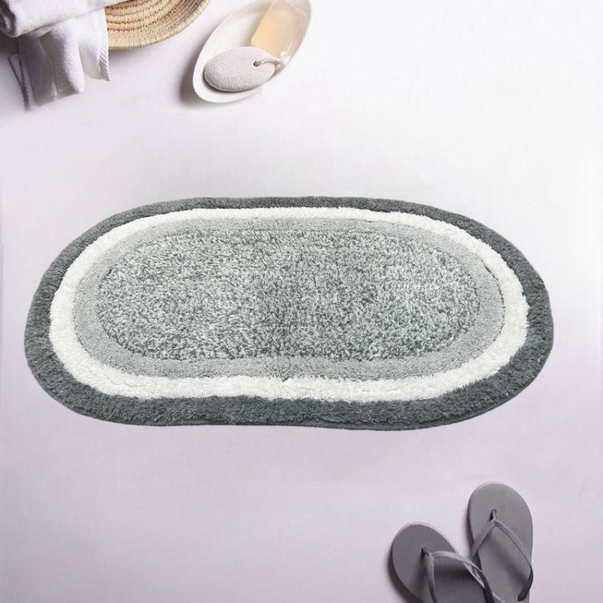 Elegant Oval Tufted Cotton Bath Mat | 24 x 16 Inches