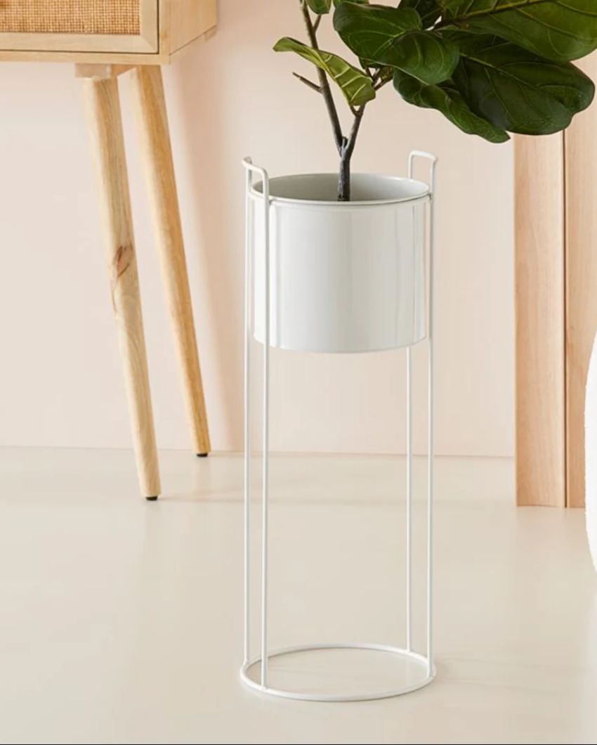 Chic White Gloss Pot With Stand Without Plant