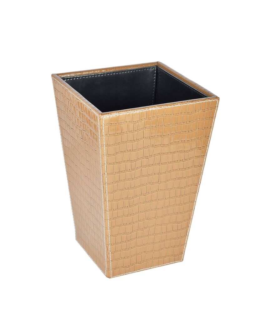 Chic Faux Leather with Stylish Design for Various Spaces Dustbin | 2.5 L | 7 x 10 inches