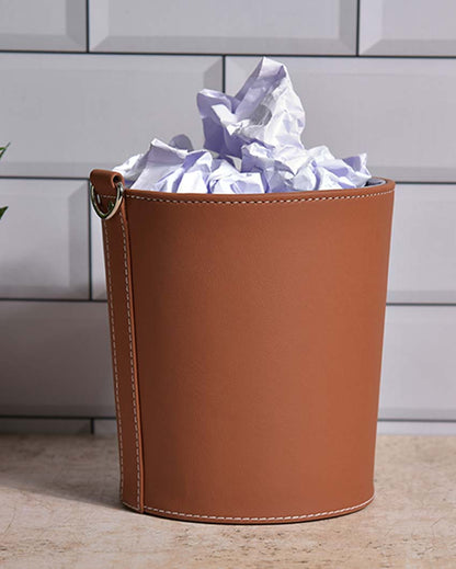 Compact Faux Leather for Small Spaces Dustbin | 2.5 L | 7 x 7 inches