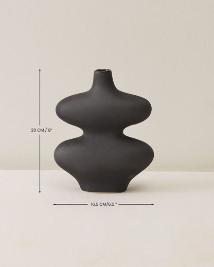 Black and White Farmhouse Ceramic Vase | Set of 5