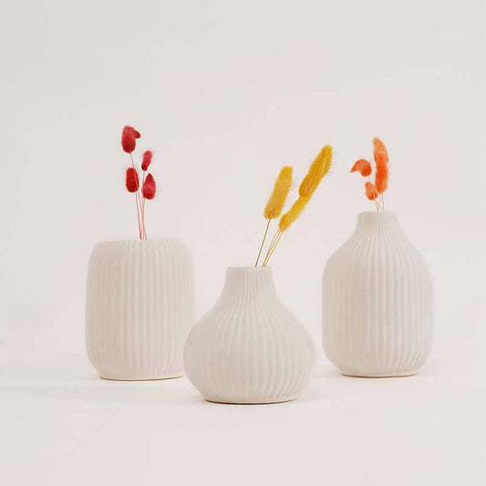 White Ivory Design Vase | Set Of 3 - Dusaan