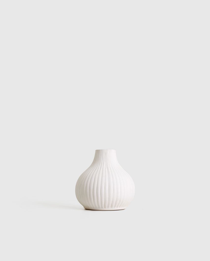 Ivory Vase Small White | 4.5 Inches