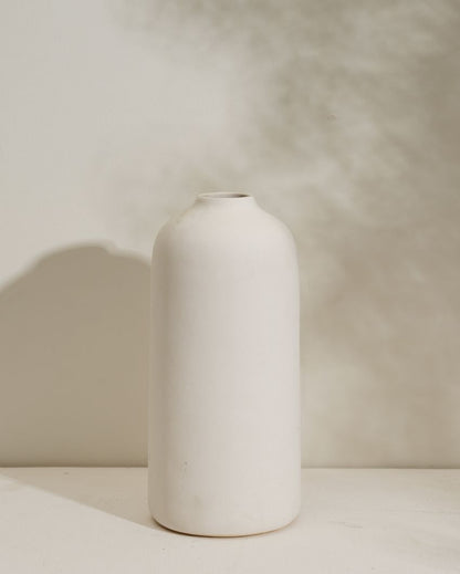 Kimono Black Ceramic Vase | Set of 2 White