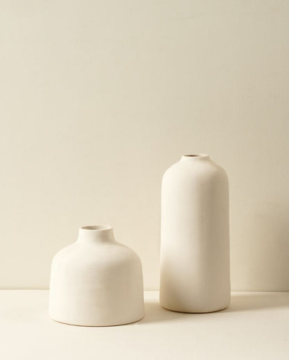 Kimono Black Ceramic Vase | Set of 2 White