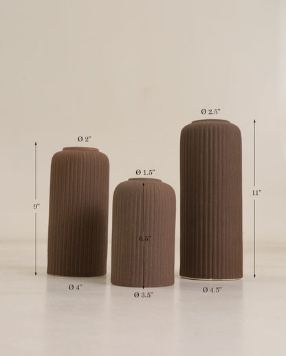 Ribbed Ceramic Vase | Set of 3 Brown