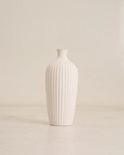 Saroi White Ceramic Vase 10 Inches