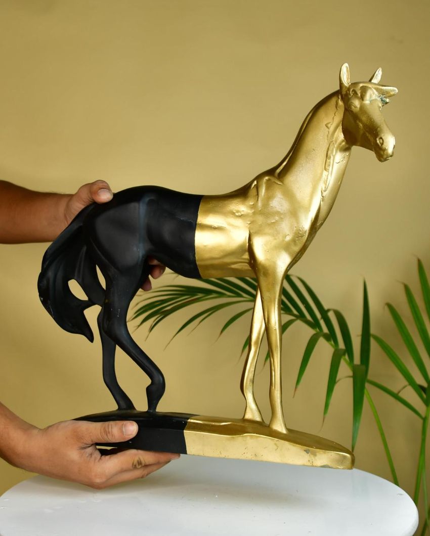 Elegant White Gold Stallion Showpiece | 15 x 4 x 15 inches