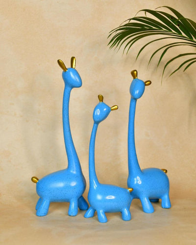 Charming Resin Giraffe Family | Pack of 3