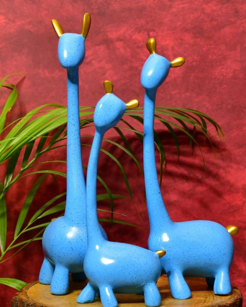 Charming Resin Giraffe Family | Pack of 3