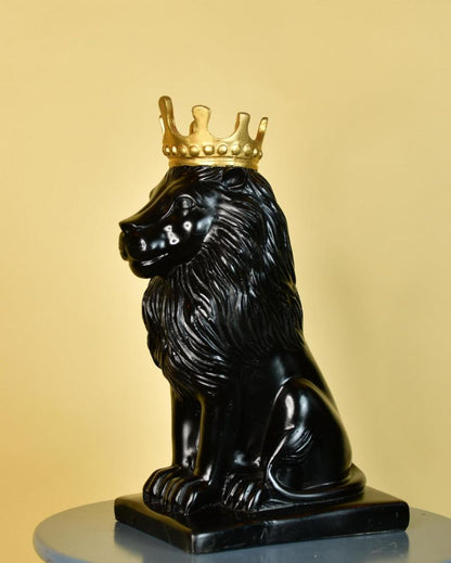 Bold Black Lion Showpiece | 7 x 5 x 11 inches