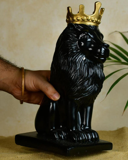 Bold Black Lion Showpiece | 7 x 5 x 11 inches