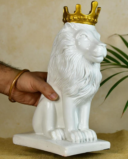 Stunning White Lion Showpiece | 7 x 5 x 11 inches