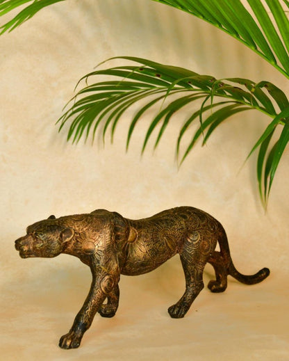 Sleek Resin Panther Showpiece  | 13 x 2 x 4 inches