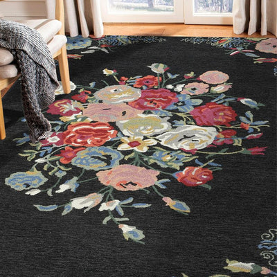 Hand-Tufted Black Wool Rug With Farmhouse Pattern | 8 x 10 Feet