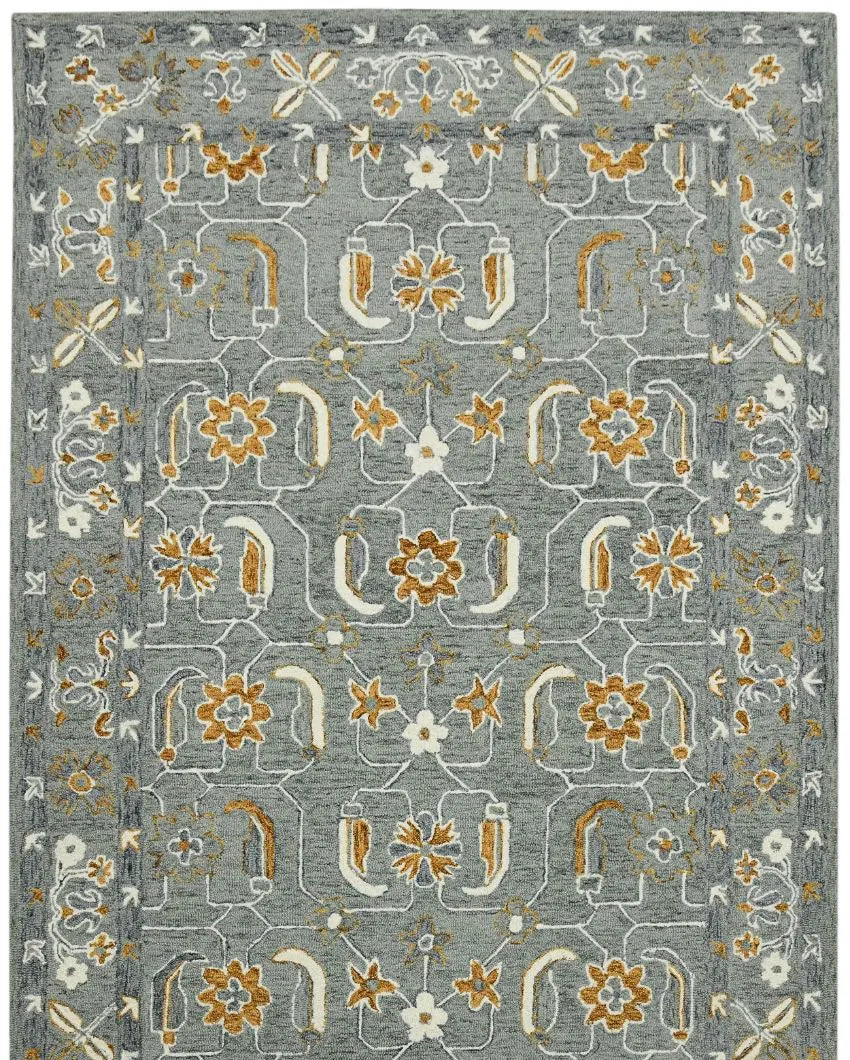 Hand-Tufted Colorful Wool Rug with Floral Pattern | 8 x 10 Feet